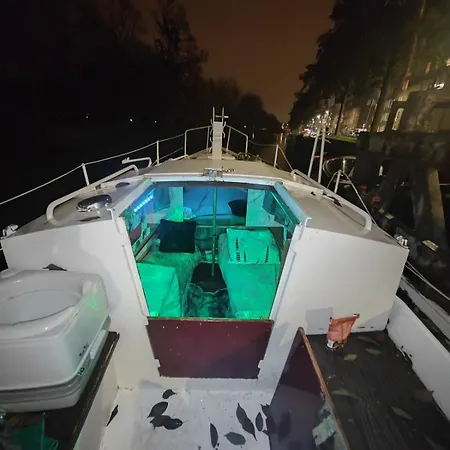 Botel Kaixer